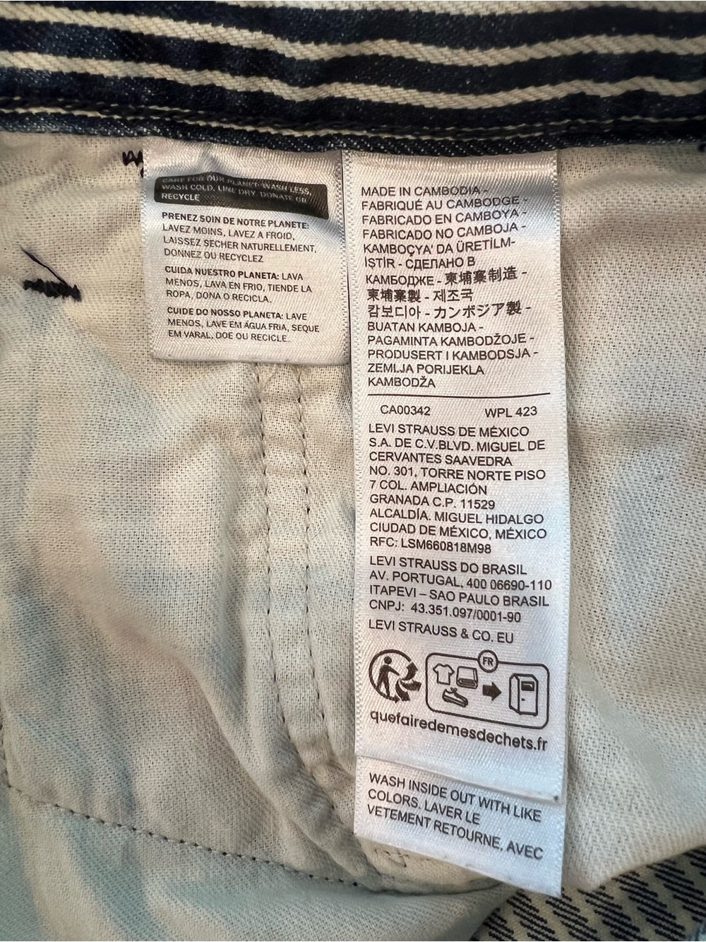 Levi's Navy and White Striped Work Relaxed Jeans - Picture 7 of 12
